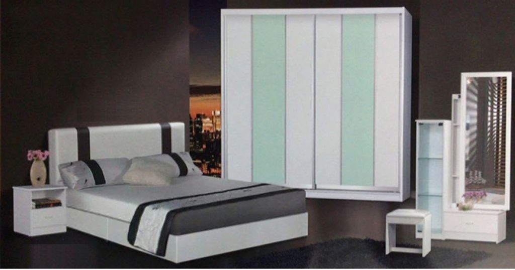 1487430037_2682702_z