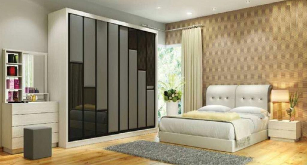 1487430896_2794653_z