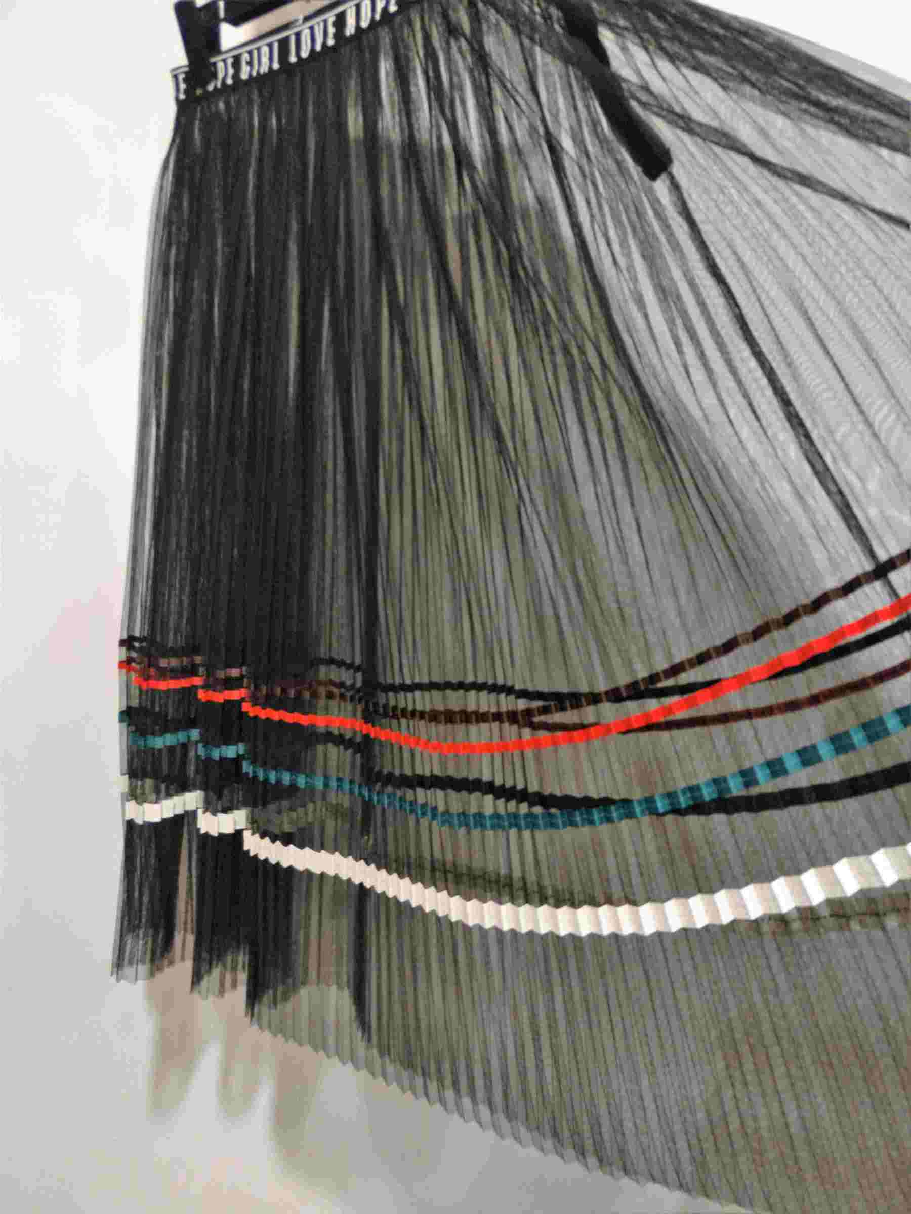 2017 Half Pleated Skirts Fashion Design Black Mesh Skirt Elegant Latest Fashion Designer Ladies Skirt.jpg