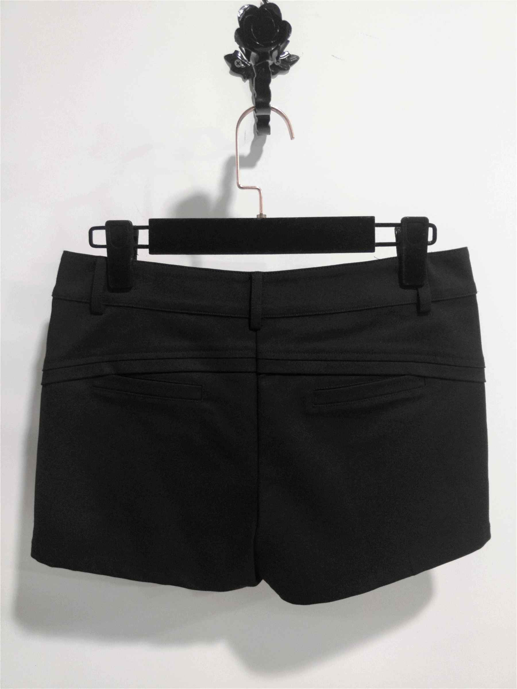 Ladies shorts for woman black ladies formal shorts with flexible stretchable breathable ladies hot pants (Copy).jpg