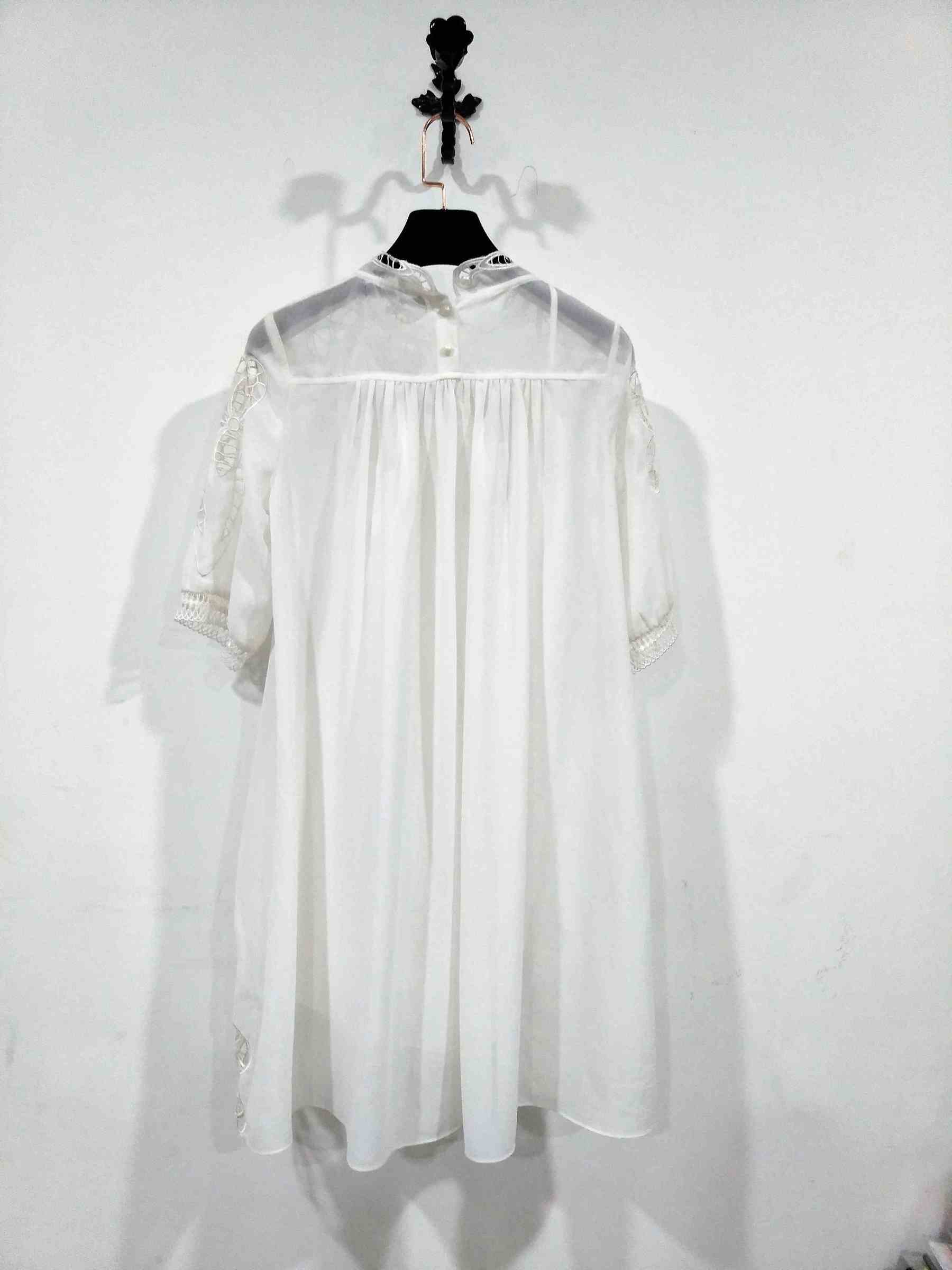 A62369LD-休閒白色輕薄雪紡蕾絲連衣裙-女裝代工 (9).jpg
