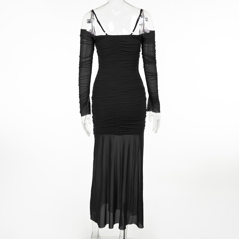 black mannequin 3