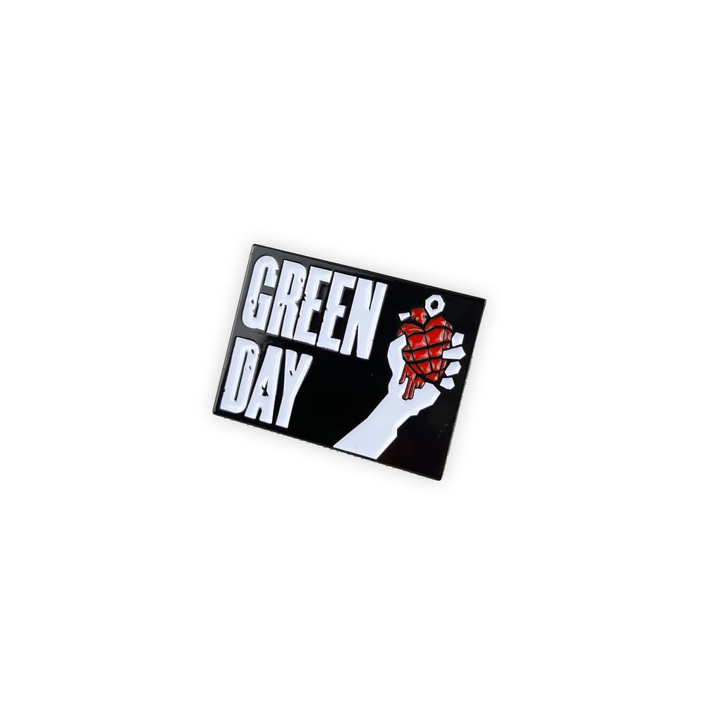 Green day metal pin (1)