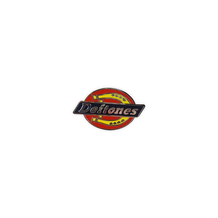 Deftones metal pin     (1)