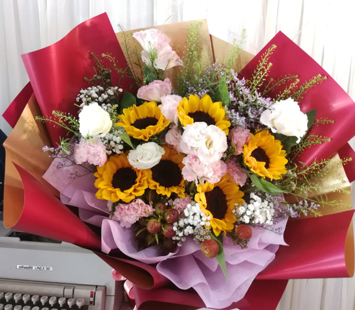 Honeybee Florist Flower Shop Miri - Bryner