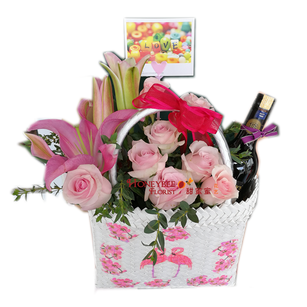 Basket-flower-with-wine-Miri.png