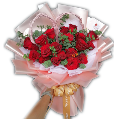 Classic-Red-rose_miri.png