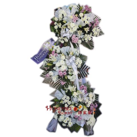 Condolence wreath3 tier.jpg