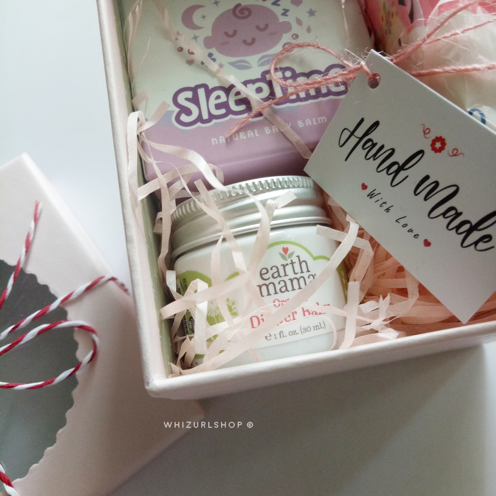 Baby shower mini gift set