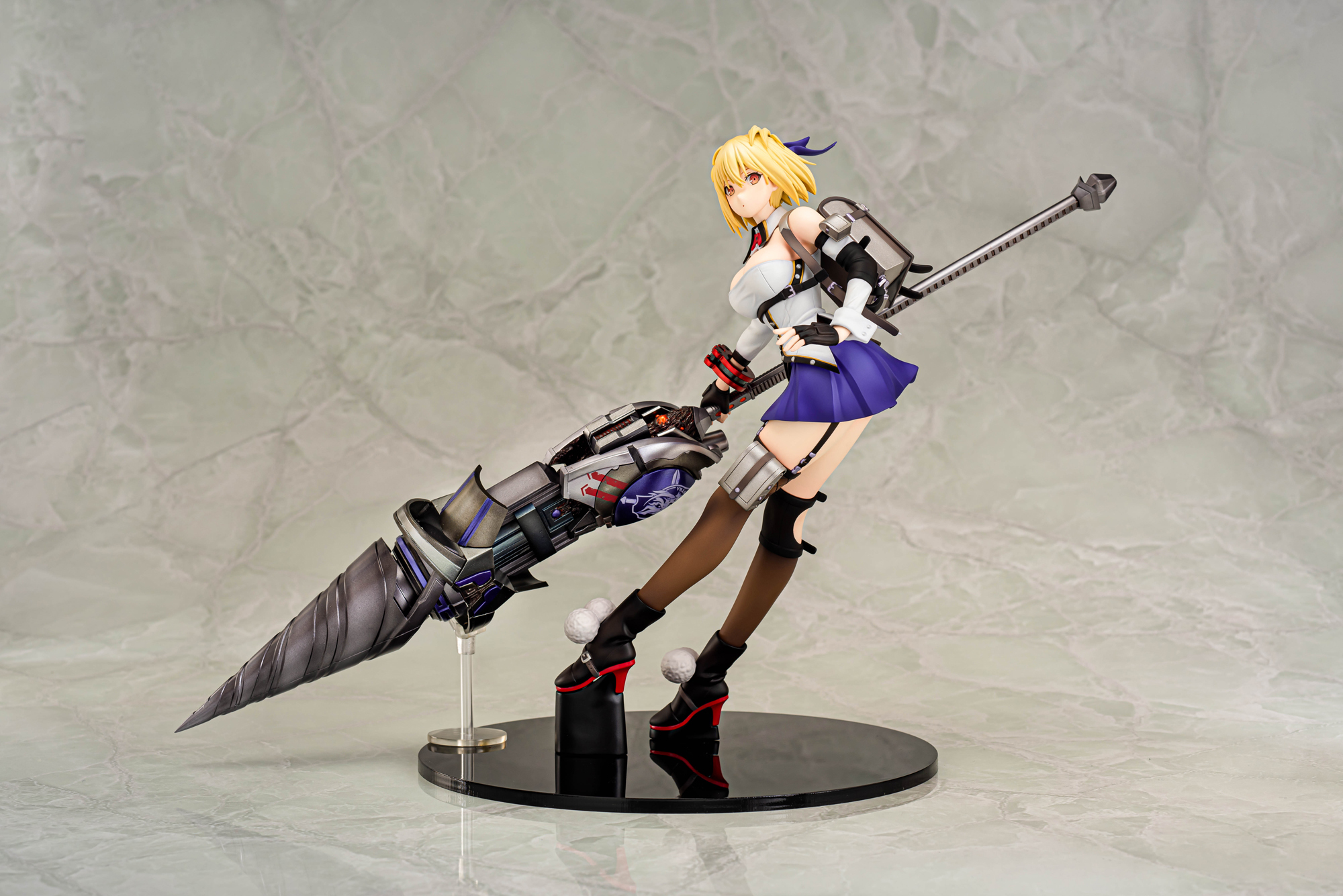 Claire Victorious.jpg