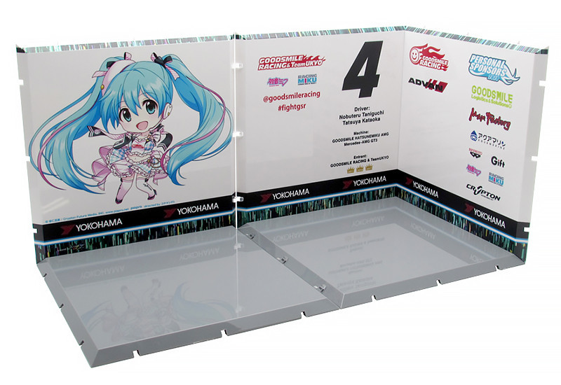Dioramansion 150 - Racing Miku 2019 (Pit E).jpg