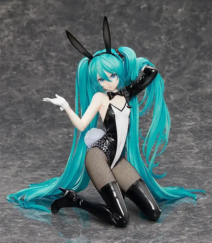 Hatsune Miku- Bunny Ver.  Art by SanMuYYB