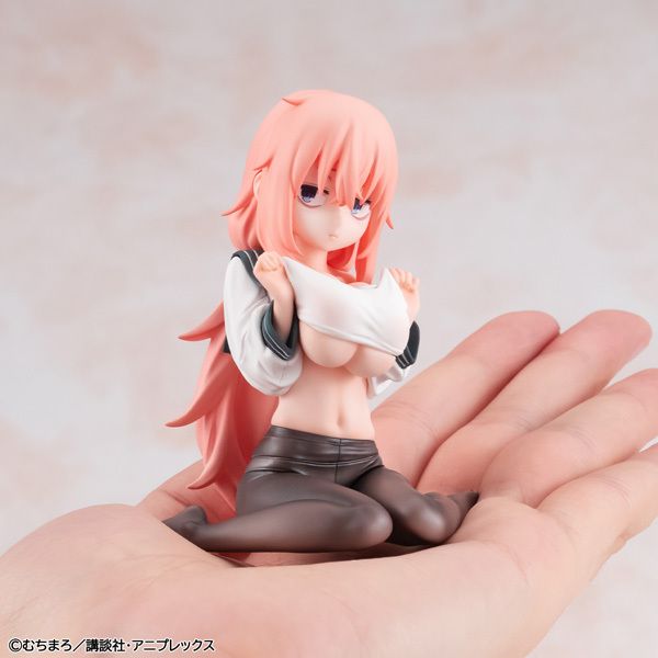 Palm size Komaro