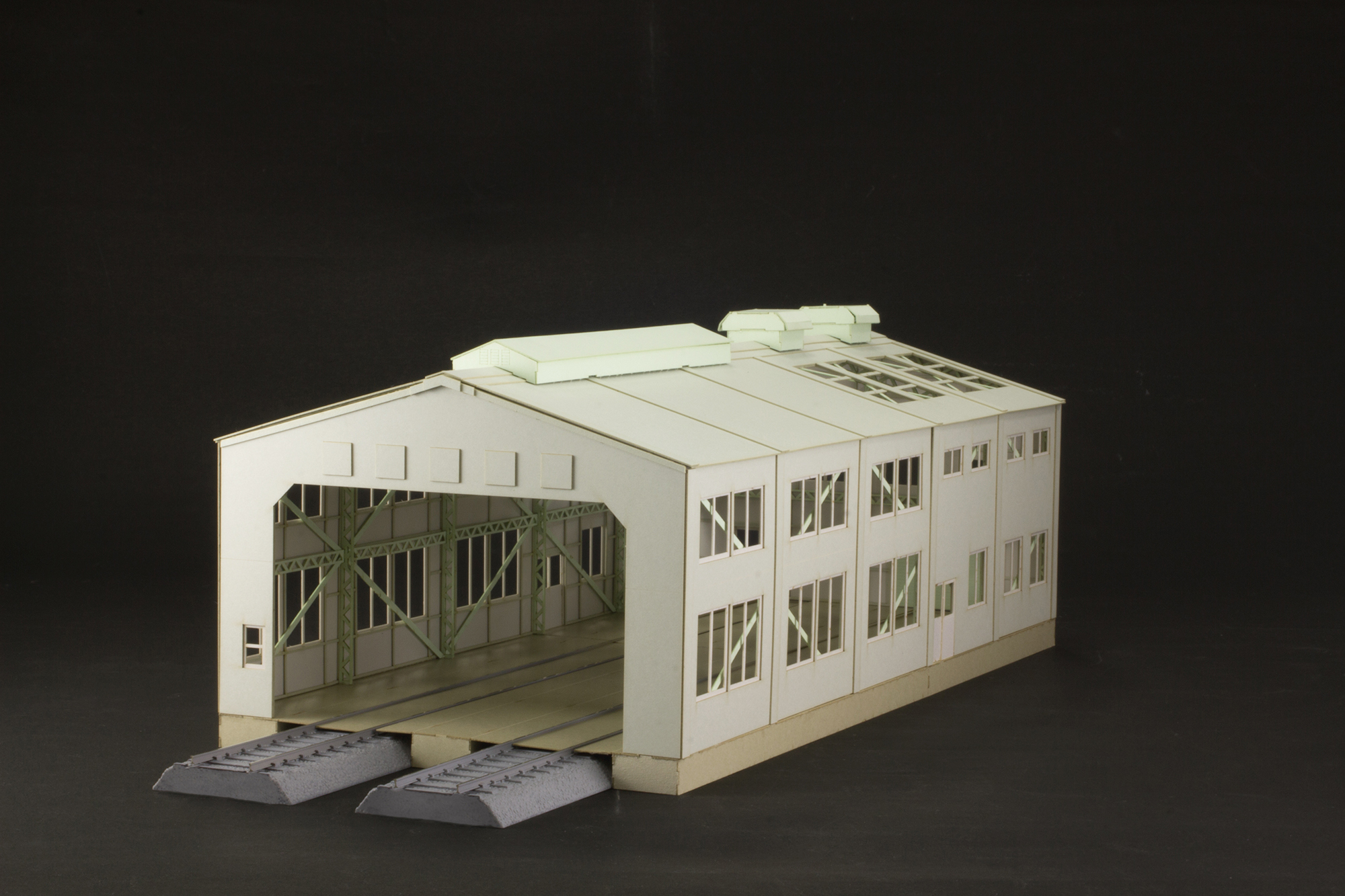 Papercraft kit Train Depot.jpg