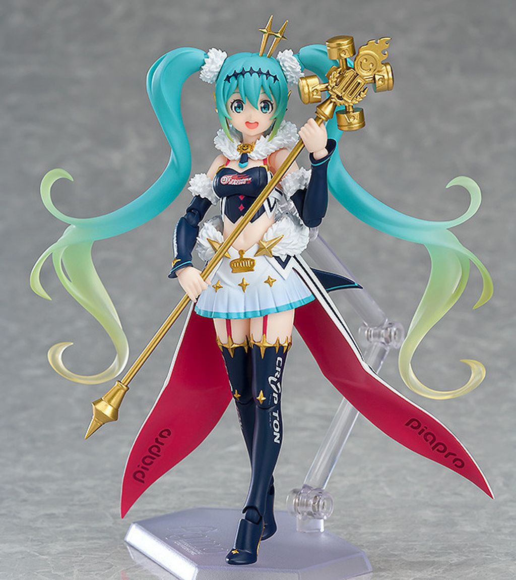 figma Racing Miku 2018 ver..jpg