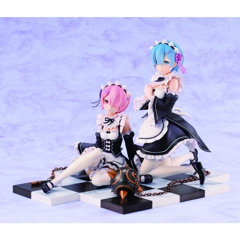 Ram & Rem Special Stand Complete Set Ver..jpg