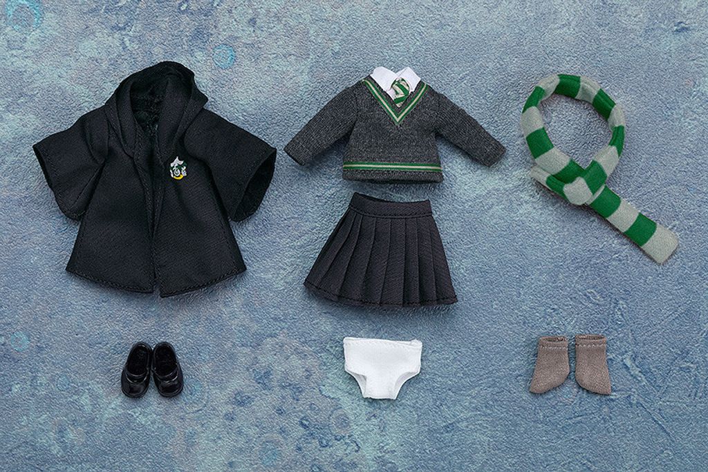 Nendoroid Doll Outfit Set (Slytherin Uniform - Girl).jpg