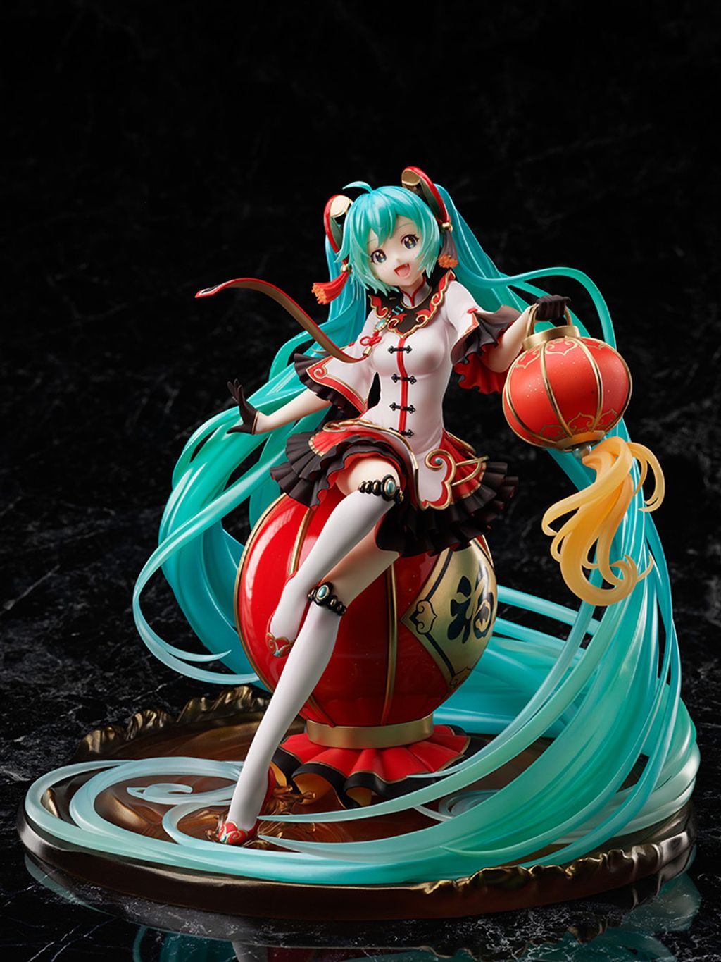 (FNEX × POPPRO) Hatsune Miku 2021 Chinese New Year Ver. 1-7 Scale Figure.jpg