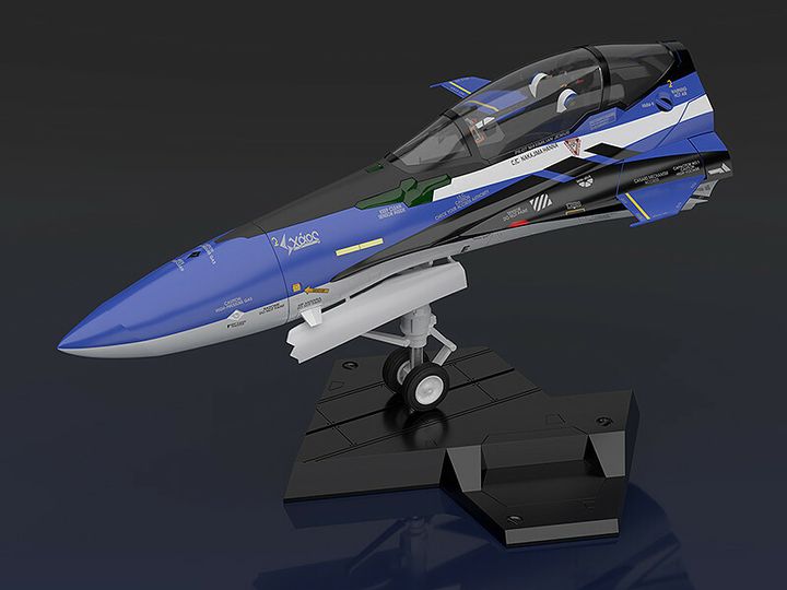 PLAMAX MF-54 minimum factory Fighter Nose Collection YF-29 Durandal Valkyrie (Maximilian Jenius' Fighter).jpg