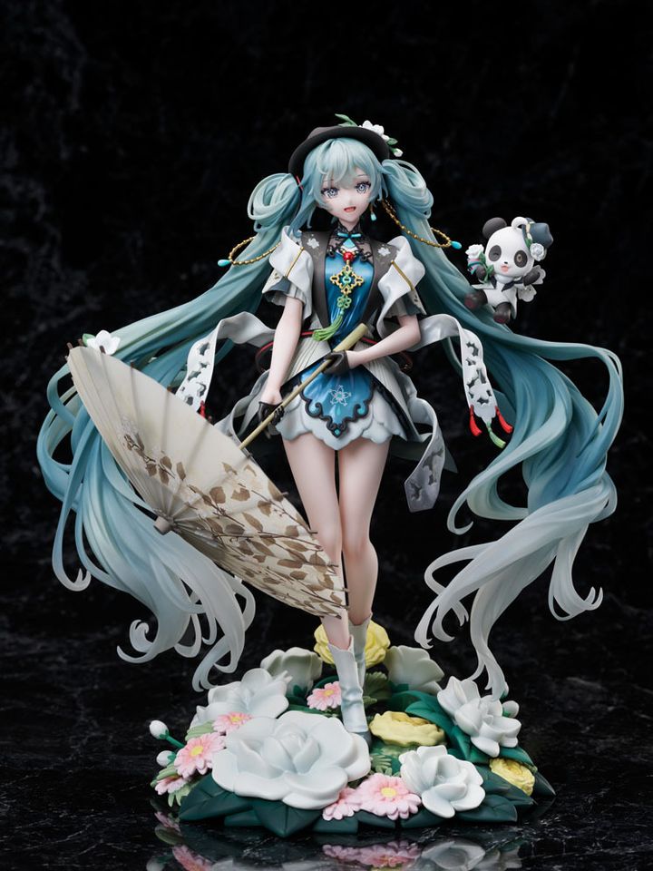 Hatsune Miku MIKU WITH YOU 2021 Ver. 1-7 Scale Figure.jpg