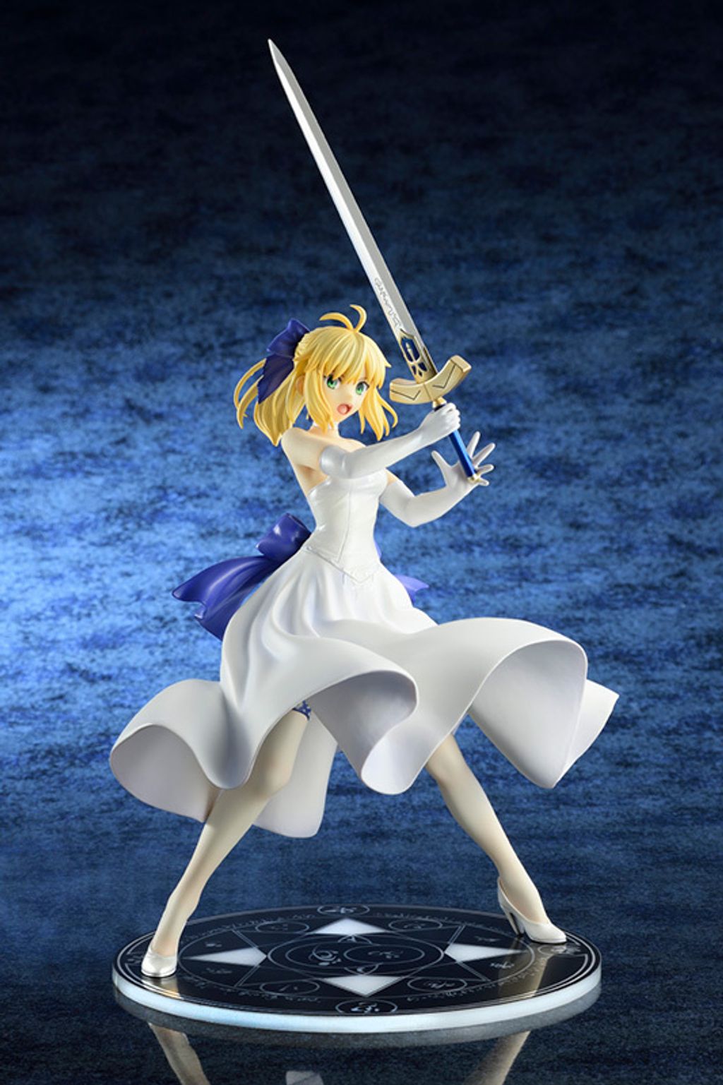 FateStay night [Unlimited Blade Works] Saber White Dress Renewal Version.jpg