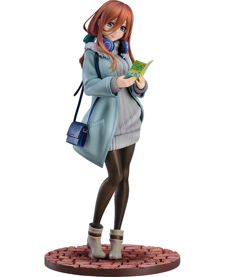 Miku Nakano Date Style Ver..jpg