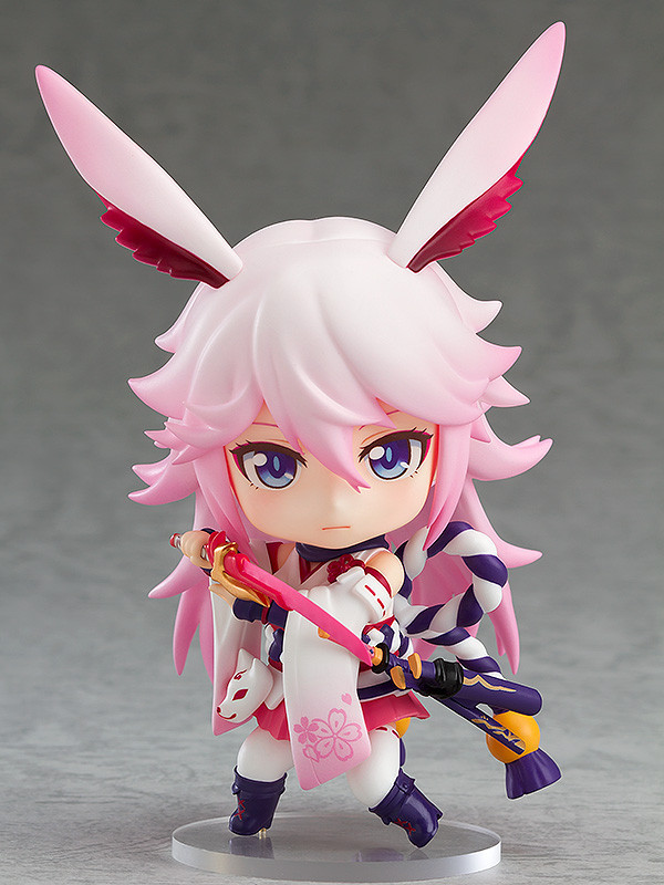 Nendoroid Sakura Yae - Heretic Miko Ver..jpg