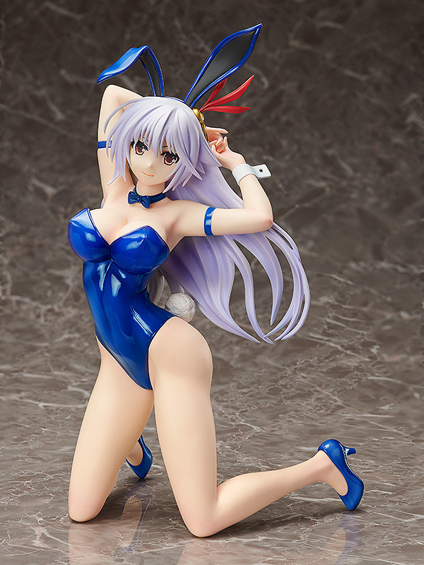 Eleonora Viltaria - Bare Leg Bunny Ver..jpg
