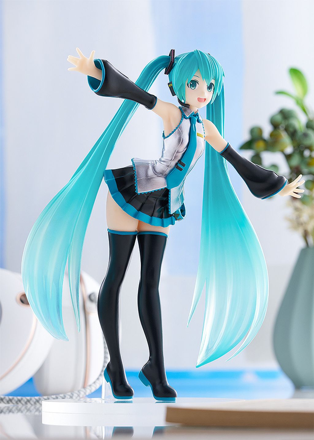 POP UP PARADE Hatsune Miku- Translucent Color Ver.