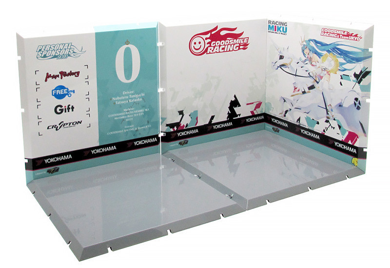 Dioramansion 150 - Racing Miku 2015 Ver. Pit.jpg