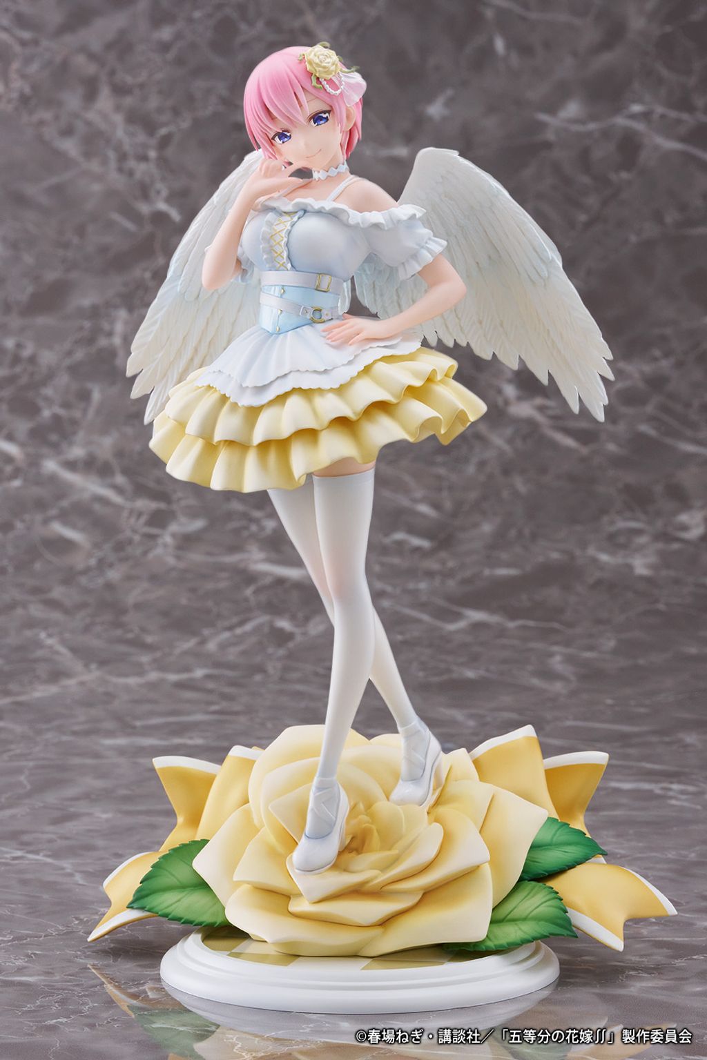 17 Scale Figure Nakano Ichika Angel ver.