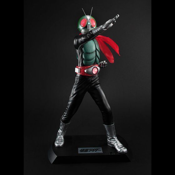 Ultimate Article Kamen Rider New No.1 Figurine.jpg