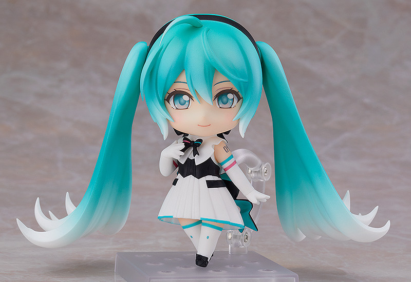 Nendoroid Hatsune Miku - Symphony 2018-2019 Ver..jpg