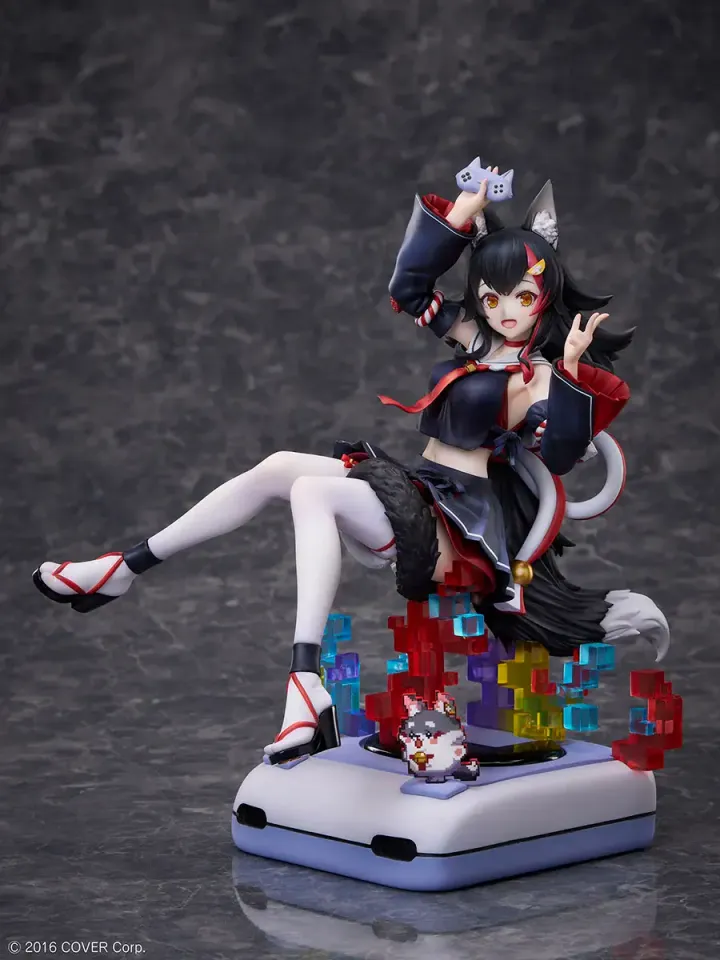 Ookami Mio "We are GAMERS!!!!" Ver. 1:7 Complete Figure