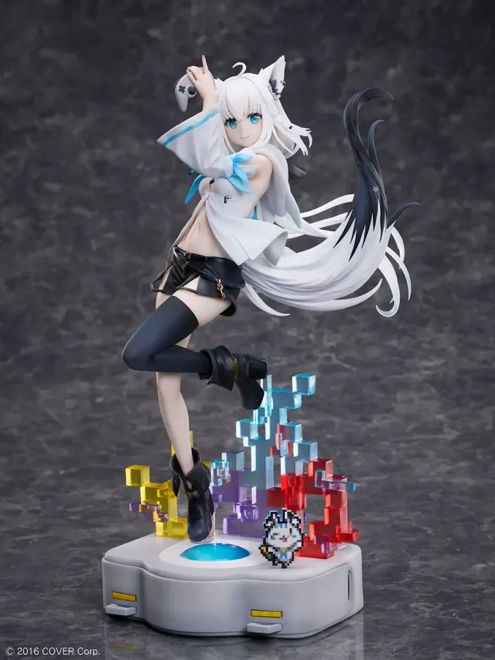 Shirakami Fubuki "We are GAMERS!!!!"Ver. 1:7 Complete Figure