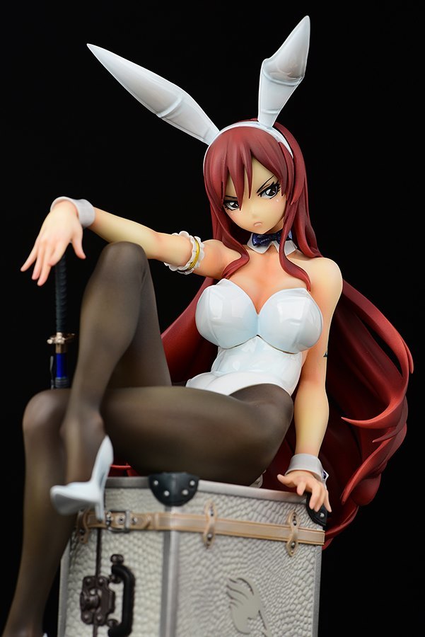 Erza Scarlet Bunny girl_Styl type white.JPG