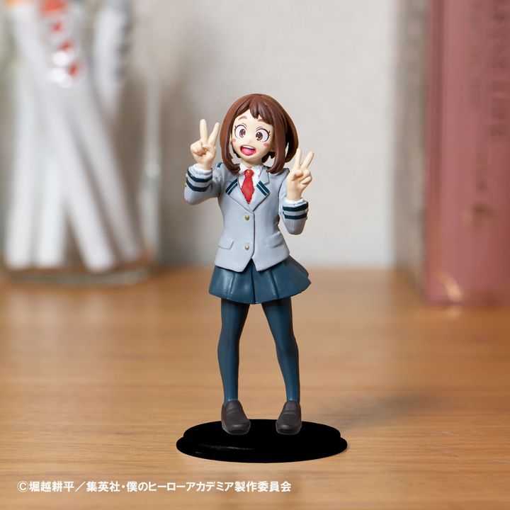 mobile figure Ochaco Uraraka