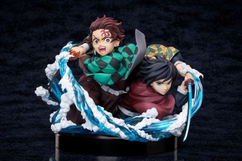 Demon Slayer Kimetsu no Yaiba Tanjiro&Giyuu non-scale figure (1)