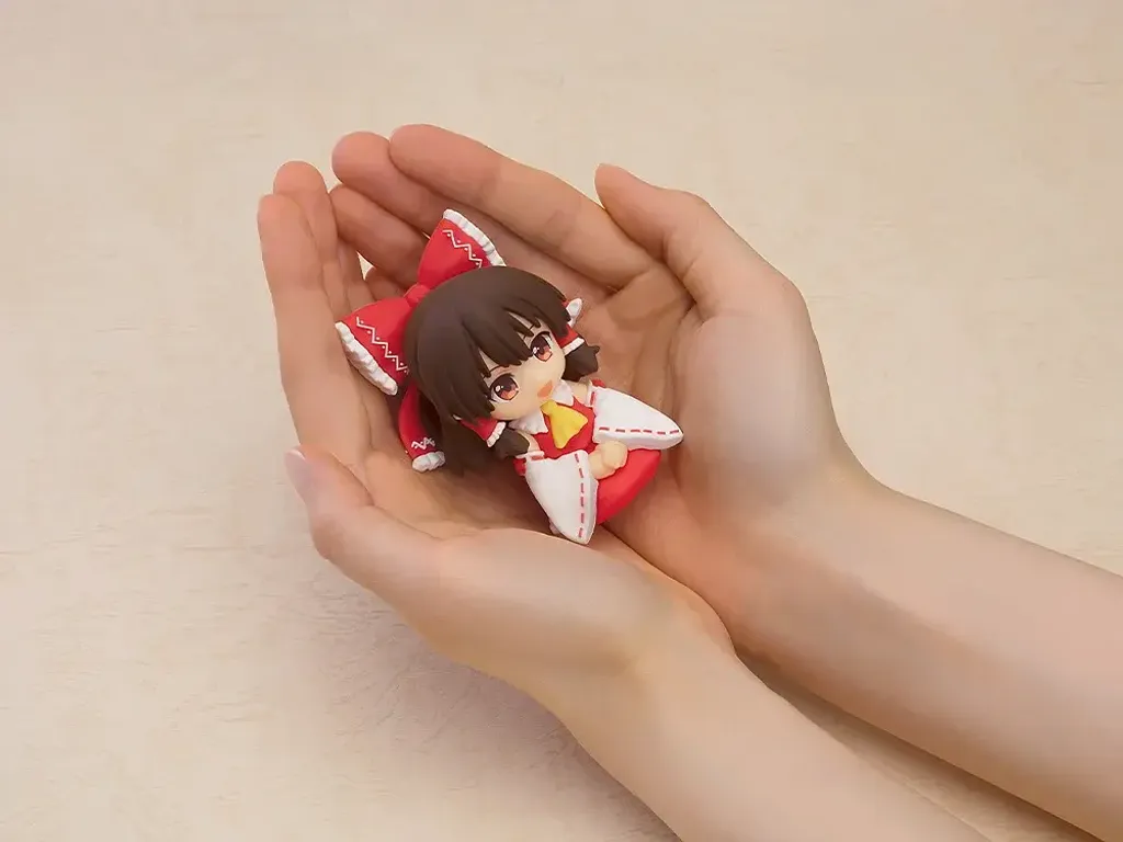 Nendoroid Plus Reimu Hakurei Rubber Mascot