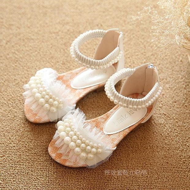 newborn sandals girl