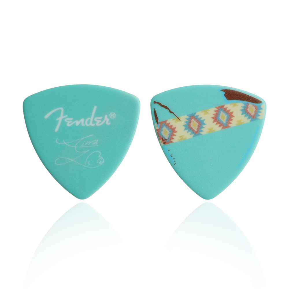 EZ_Fender Aina Yamauchi pick _1