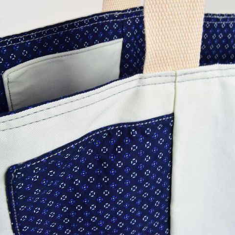 Reverse-Tote-Flower-1c.jpg