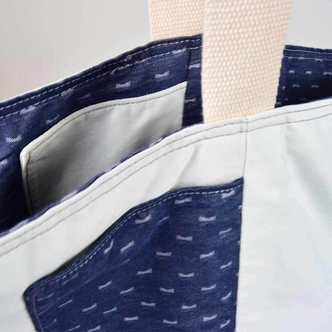 Reverse-Tote-Ribbon-1c.jpg