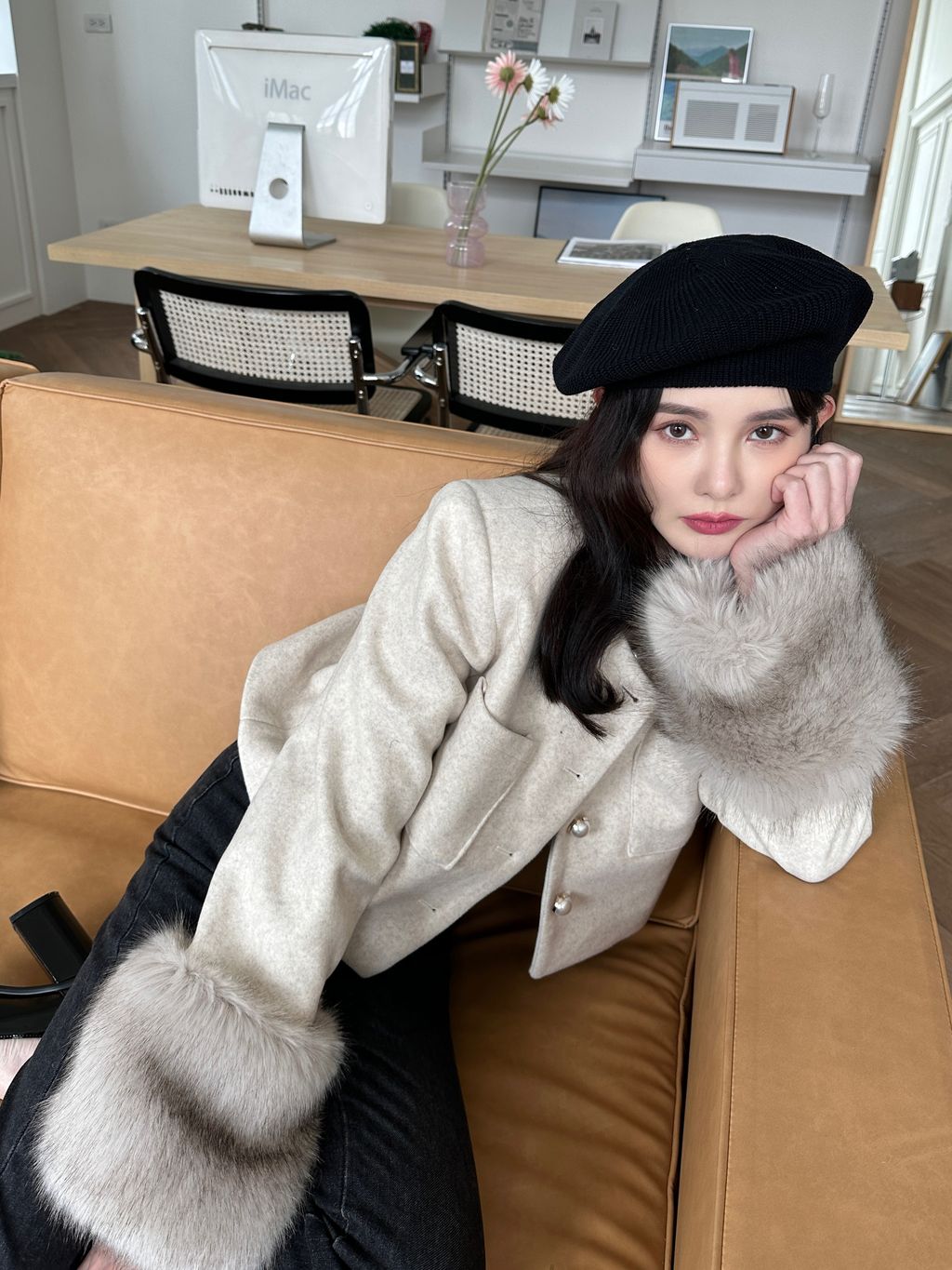 26674424-C702-4E48-874A-B564869950AD