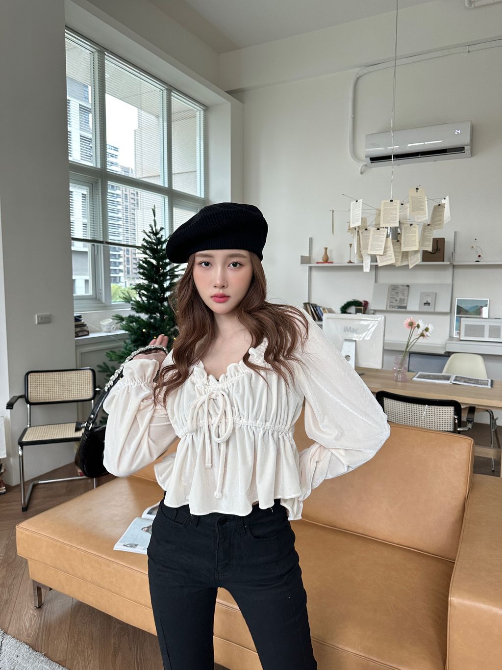 D909C10E-E404-4AC7-9A2C-F476DA3306B1