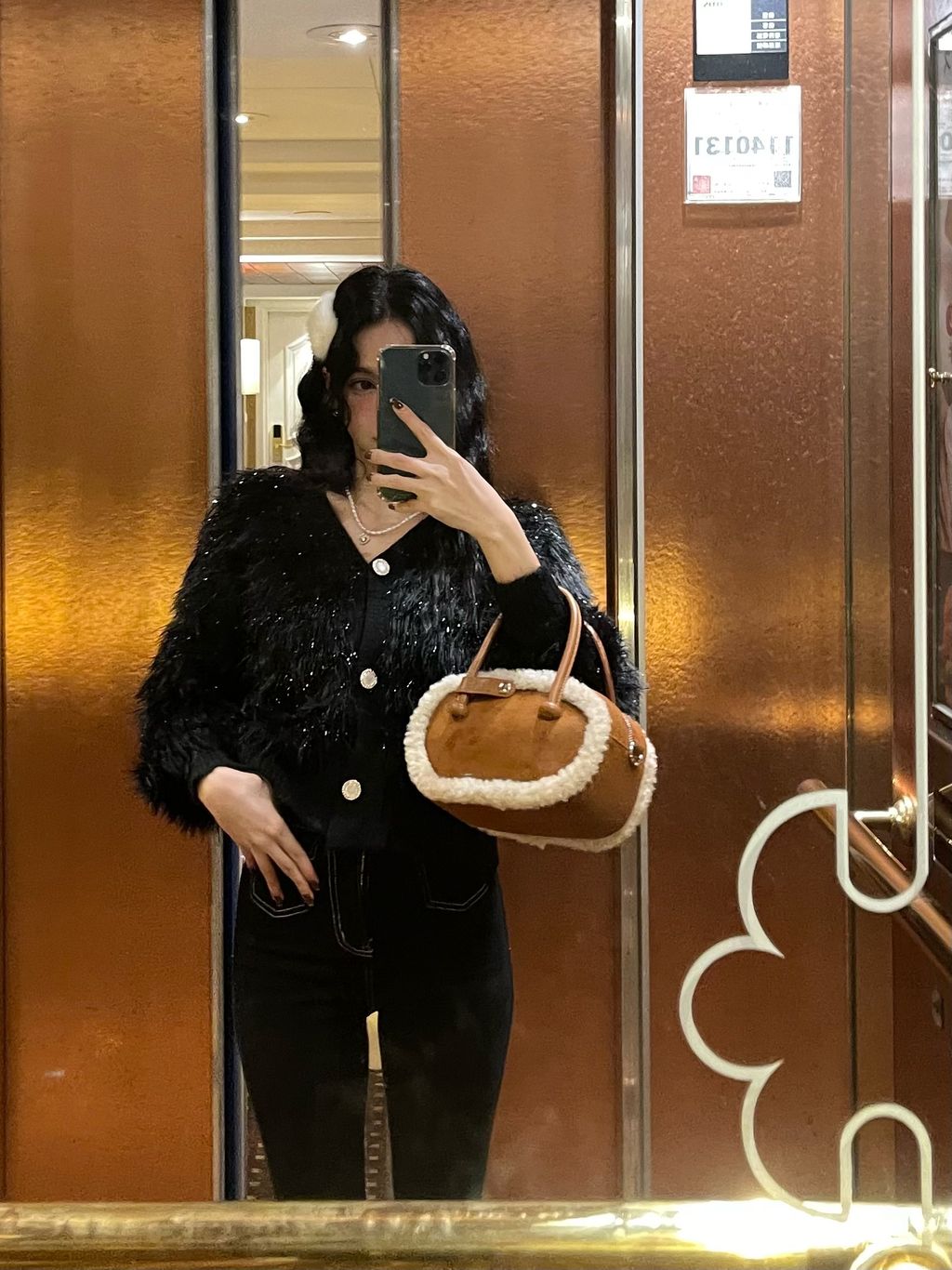 9DA1B051-9AF9-4975-9BF1-CA5BF240CDA4