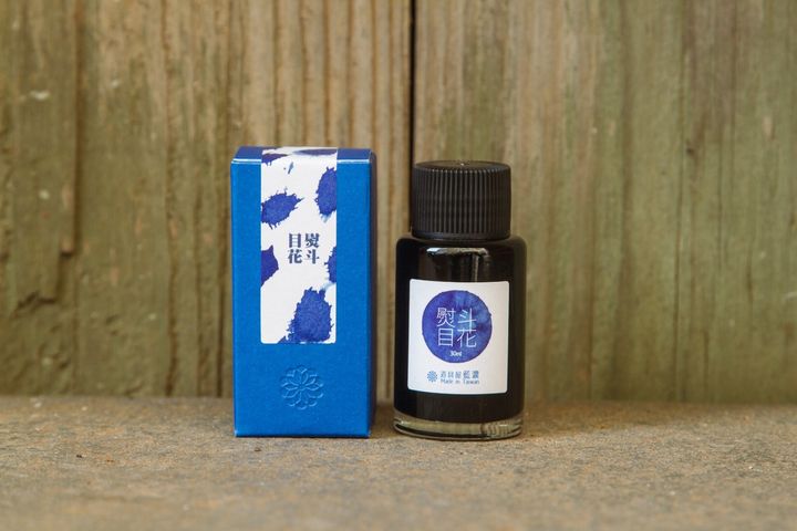 藍濃道具屋 - 熨斗目花 30ml 藍染色 鋼筆墨水 