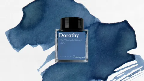 Dorothy - Colored BG