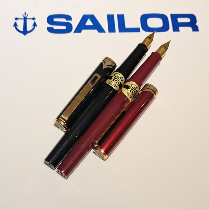 【不鏽鋼尖｜絕版老筆】寫樂 - F4 鋼筆 200 庫新品 New Old Stock