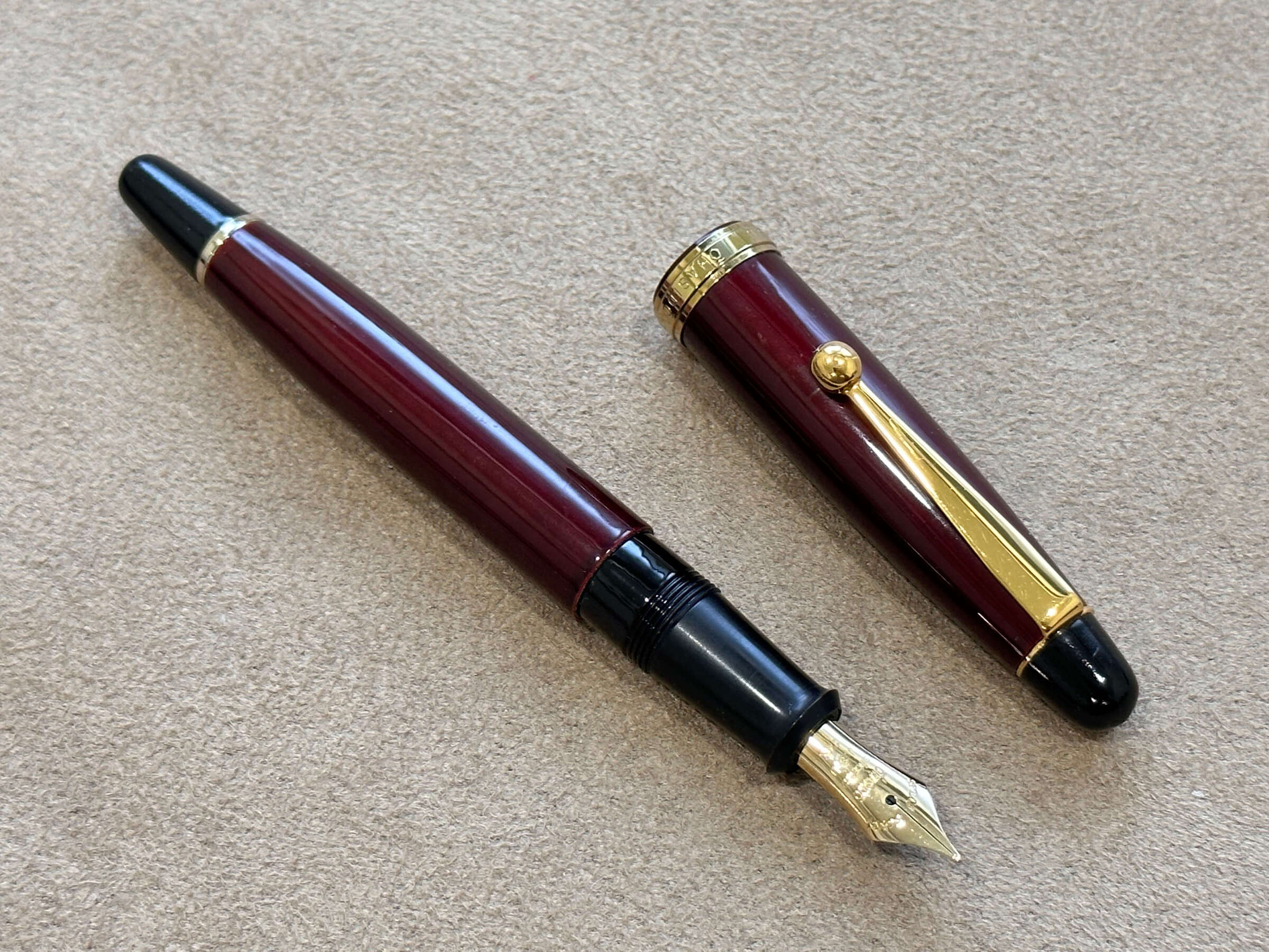 パ*ダ様 希少 手作り万年筆 【大橋堂】 14K パ*ダ様 希少 手作り万年筆 【大橋堂】 14K 大橋堂 万年筆 パ*ダ